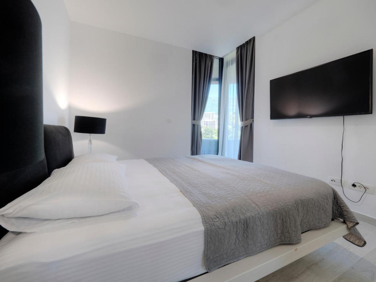 Royal Montesun Apartments Budva Ngoại thất bức ảnh