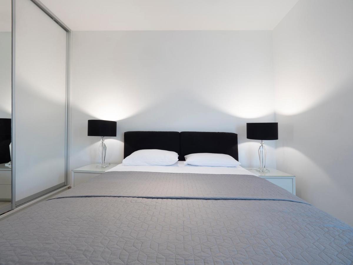 Royal Montesun Apartments Budva Ngoại thất bức ảnh